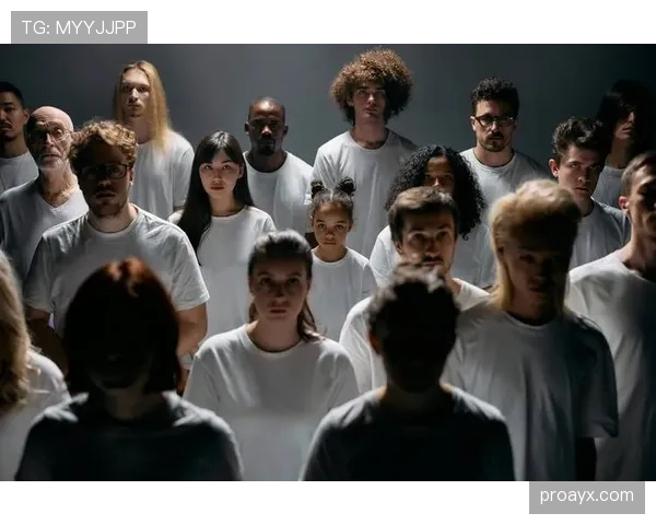 阿什拉夫纪录片引发关注，真实故事触动观众心灵