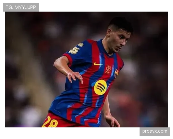 巴萨新星闪耀赛场，助力球队稳居积分榜首位