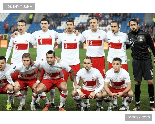 波兰青年队表现稳健，新一代足球希望持续崛起