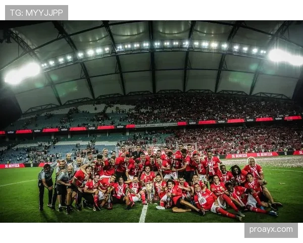 本菲卡联赛表现稳健，持续向冠军目标迈进的状态分析